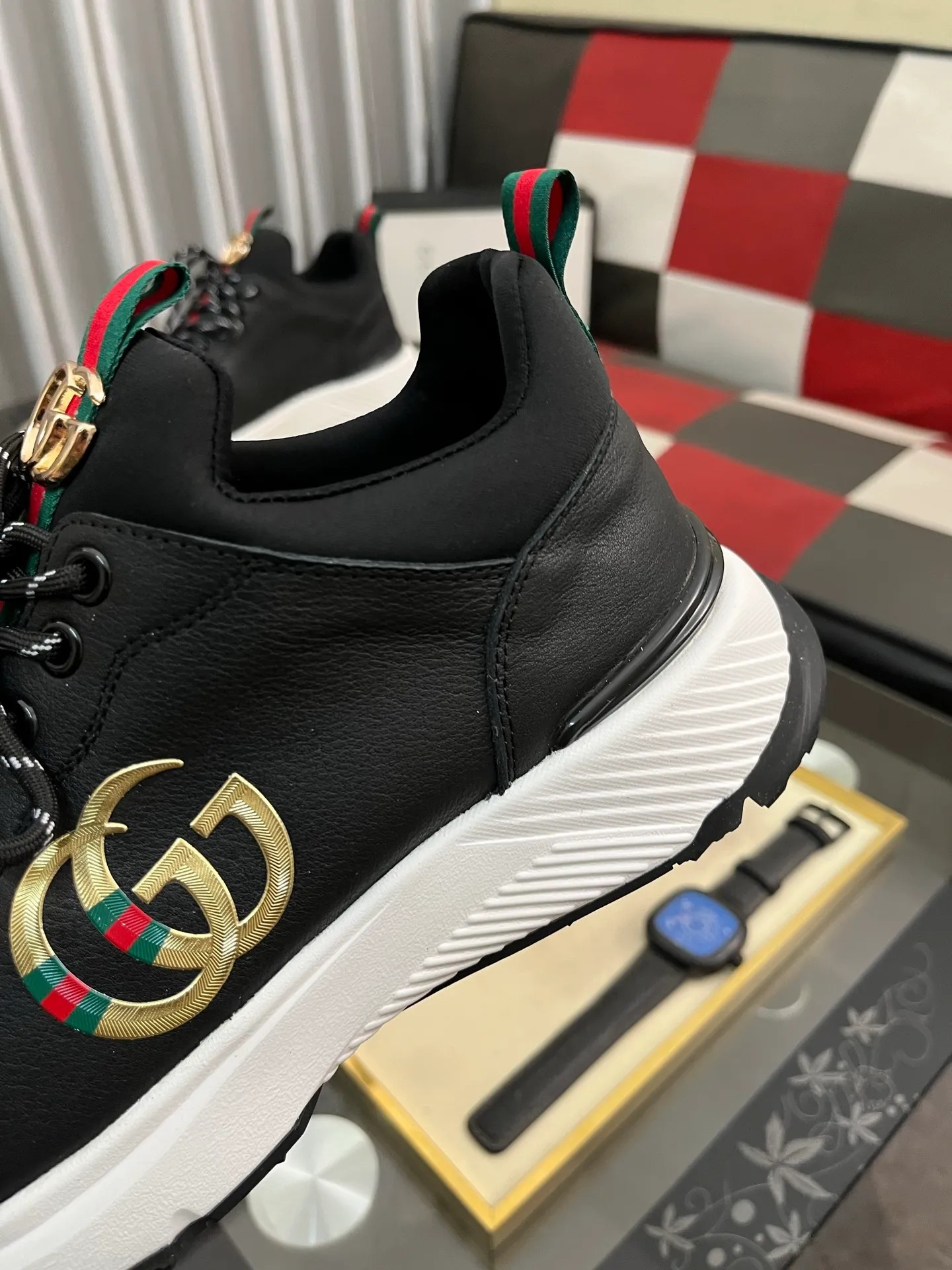 Men's Men's Shoes 💰458 ⌚️⌚️[GUCCI] Gucci men's casual shoes are absolutely popular 🔥The ultimate matching item for trendy men! The charm of super texture is irresistible, the main recommendation, the flower leather color is bright! The upper is made of high-quality brand printed fabric with cowhide, breathable leather lining and wear-resistant rubber sole, noble and elegant! Extremely comfortable🎁🎁You can be as handsome as you want💪 38-445⃣️colors available